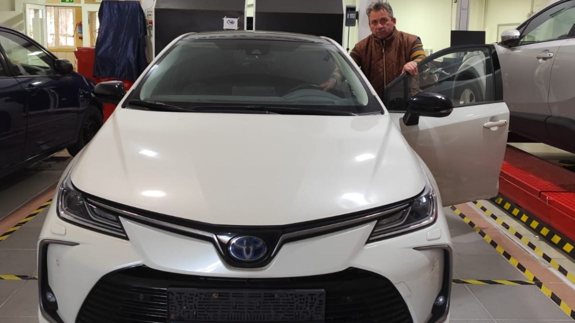 TOYOTO COROLLA HİBRİT ARACIMIZI TESLİM ALDIK